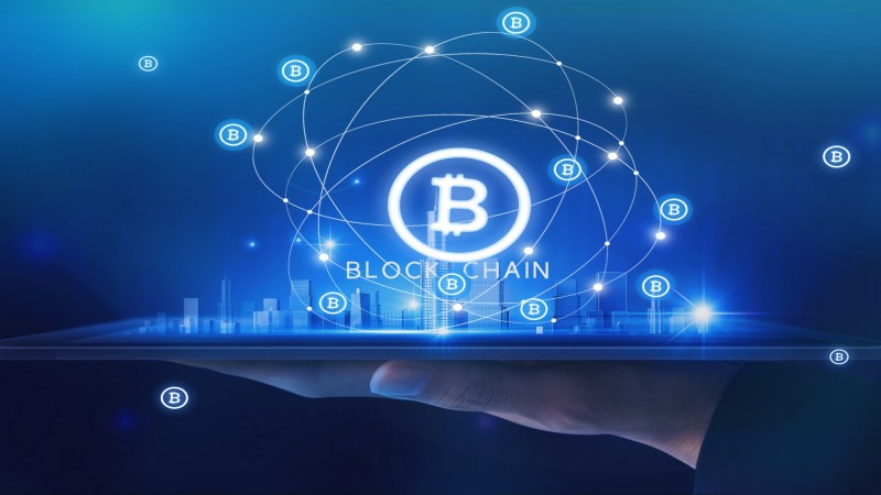 Blockchain vs traditional database - ultima markets