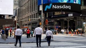 那斯达克指数 vs 道琼指数